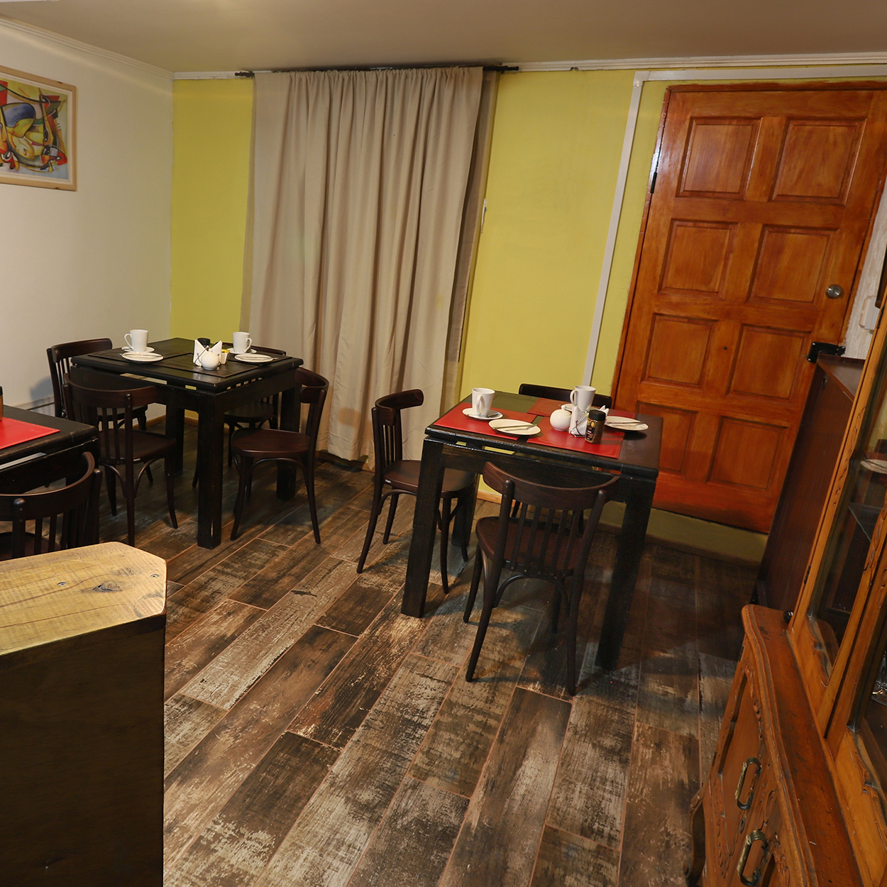 Hostal La Serena